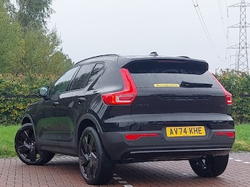 Used Volvo XC40 2025 for sale - 76145250: Photo