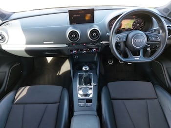 Used Audi A3 2018 for sale - 77988004: Photo