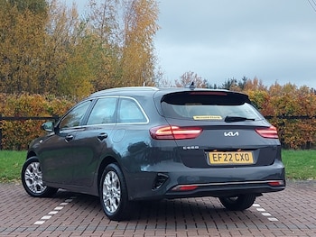 Used Kia Ceed 2022 for sale - 76763640: Photo