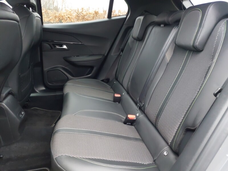 Used Peugeot 2008 2023 for sale - 77433703: Photo 6