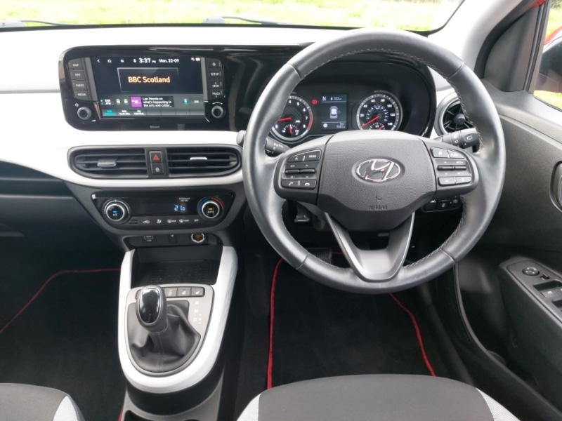 Used Hyundai i10 2023 for sale - 76055548: Photo 7