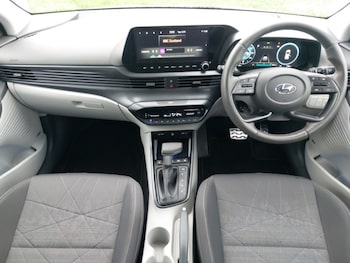 Used Hyundai BAYON 2023 for sale - 76543761: Photo