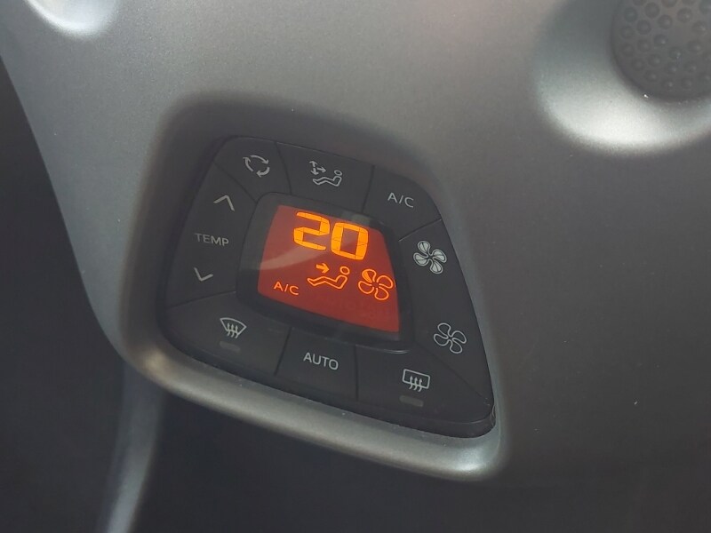 Used Toyota AYGO 2019 for sale - 76683782: Photo 13