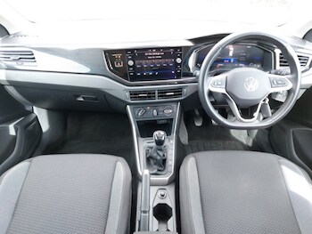 Used Volkswagen Polo 2024 for sale - 78803729: Photo