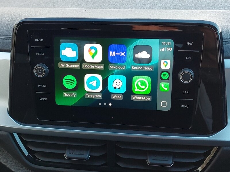 Used Volkswagen T-Roc 2023 for sale - 76860576: Photo 16