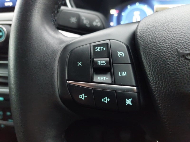 Used Ford Kuga 2023 for sale - 76822386: Photo 12