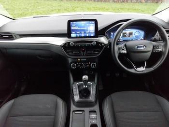 Used Ford Kuga 2023 for sale - 76822386: Photo