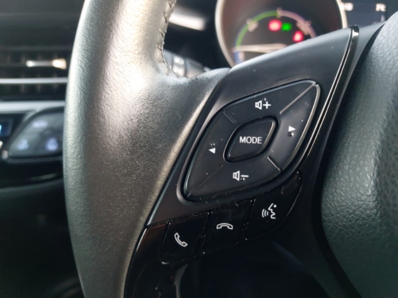 Used Toyota C-HR 2022 for sale - 76800264: Photo 13