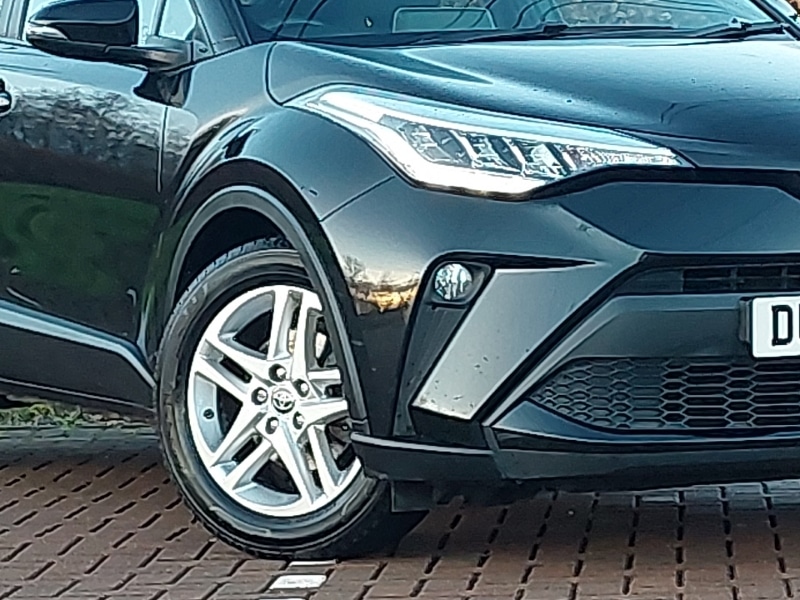 Used Toyota C-HR 2022 for sale - 76800264: Photo 9