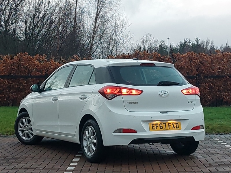 Used Hyundai i20 2017 for sale - 77008674: Photo 3