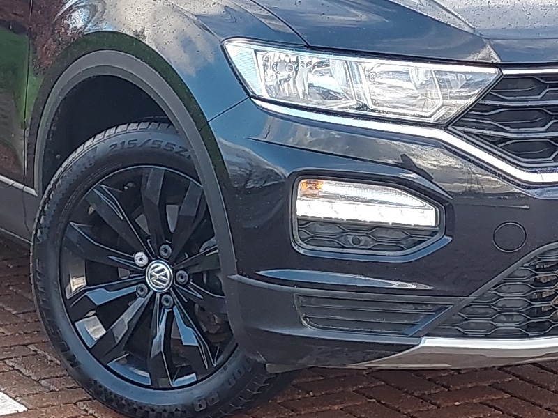 Used Volkswagen T-Roc 2019 for sale - 77105632: Photo 9