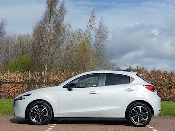 Used Mazda Mazda2 2024 for sale - 79546231: Photo