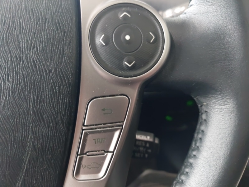 Used Toyota Prius+ 2019 for sale - 76403633: Photo 15