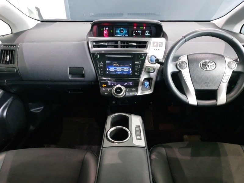 Used Toyota Prius+ 2019 for sale - 76403633: Photo 2