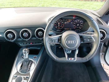 Used Audi TT 2019 for sale - 76656584: Photo