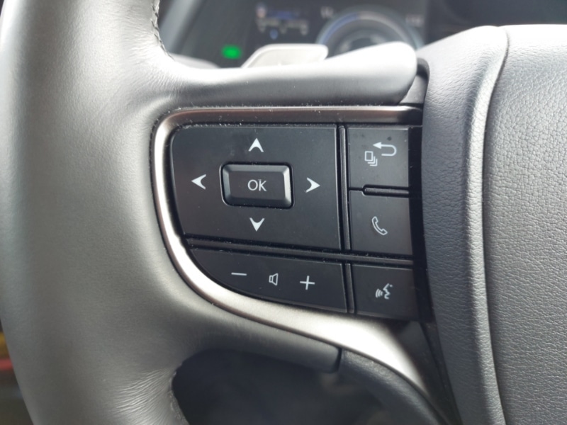 Used Lexus UX 2024 for sale - 77816513: Photo 15