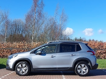 Used Peugeot 2008 2019 for sale - 77777377: Photo