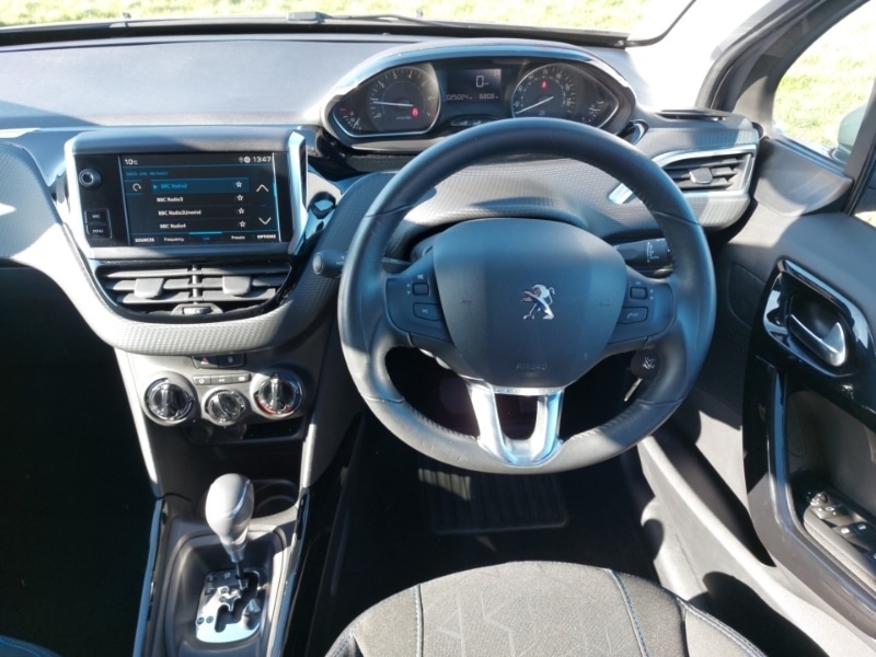 Used Peugeot 2008 2019 for sale - 77777377: Photo 7