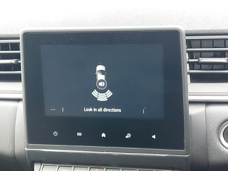 Used Renault Captur 2023 for sale - 78140188: Photo 15