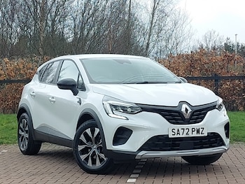 Used Renault Captur 2023 for sale - 78140188: Photo