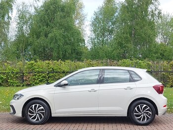 Used Volkswagen Polo 2024 for sale - 78511347: Photo