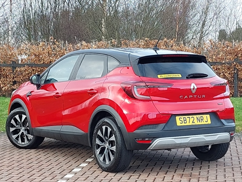 Used Renault Captur 2023 for sale - 77644385: Photo 3