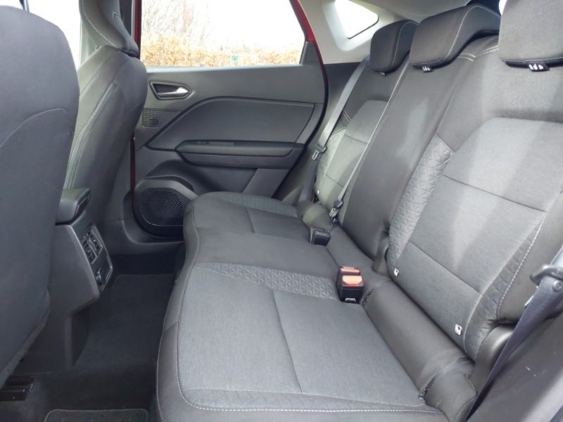 Used Renault Captur 2023 for sale - 77644385: Photo 6