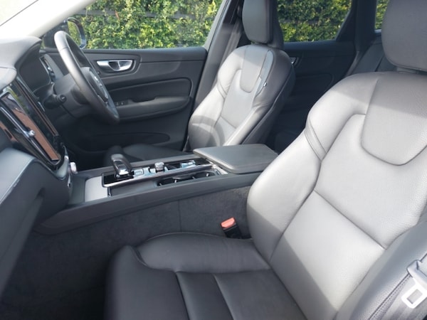 Used Volvo XC60 2024 for sale - 75628940: Photo 5