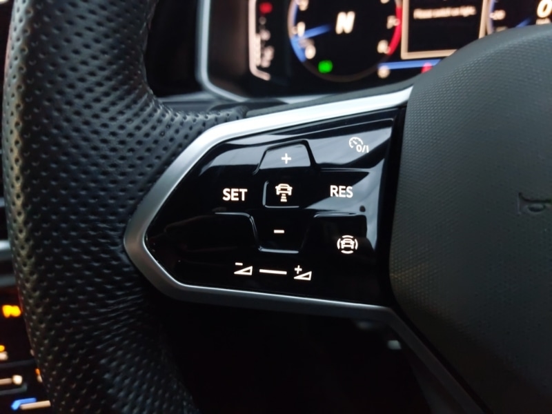 Used Volkswagen T-Roc 2022 for sale - 76822382: Photo 13