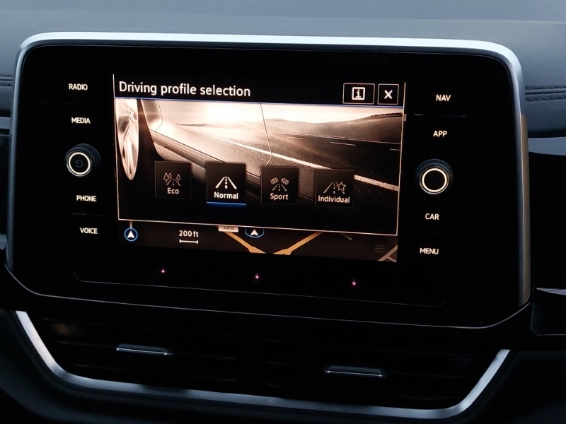 Used Volkswagen T-Roc 2022 for sale - 76822382: Photo 18