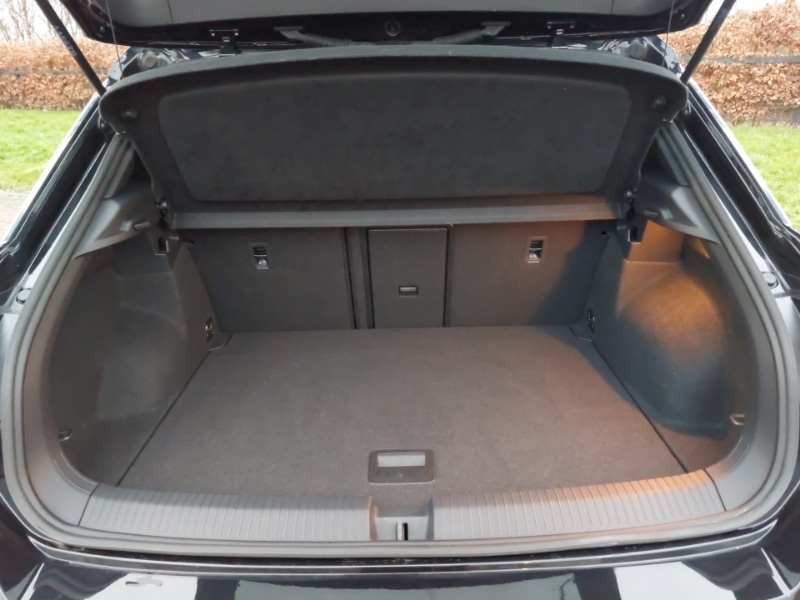 Used Volkswagen T-Roc 2022 for sale - 76822382: Photo 8