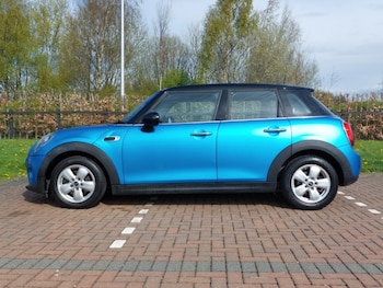 Used MINI Hatch 2019 for sale - 78283814: Photo