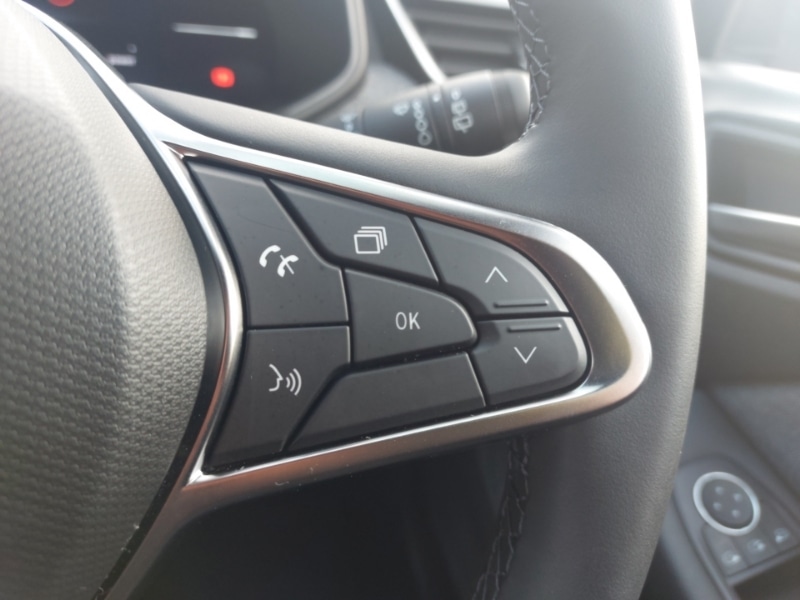 Used Renault Clio 2024 for sale - 77223424: Photo 12