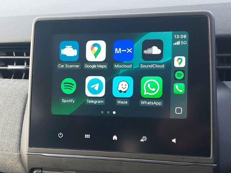 Used Renault Clio 2024 for sale - 77223424: Photo 17