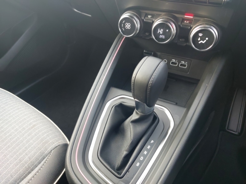 Used Renault Clio 2024 for sale - 77223424: Photo 19