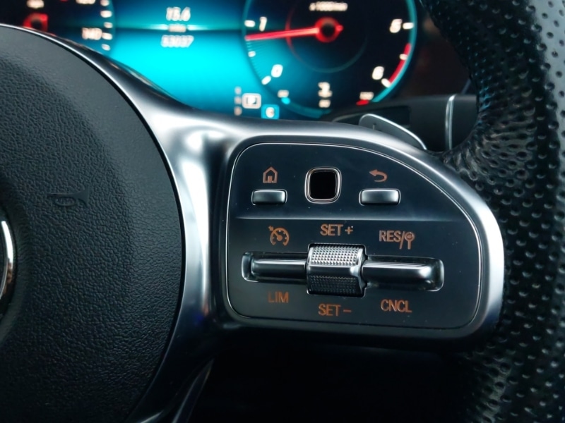 Used Mercedes-Benz GLC 2019 for sale - 76527470: Photo 12