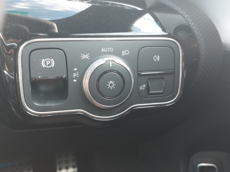 Used Mercedes-Benz CLA 2023 for sale - 76947496: Photo 19