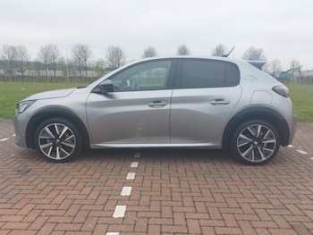 Used Peugeot 208 2020 for sale - 78355503: Photo