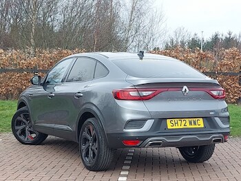 Used Renault Arkana 2022 for sale - 77988030: Photo