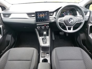 Used Renault Captur 2024 for sale - 79347956: Photo