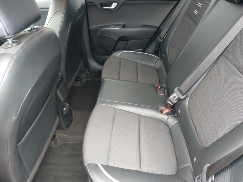 Used Kia Stonic 2022 for sale - 77495299: Photo 6