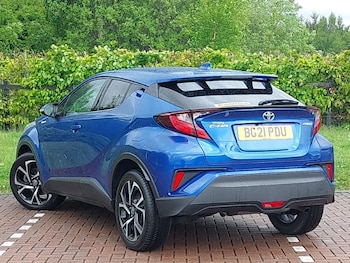 Used Toyota C-HR 2021 for sale - 78546659: Photo
