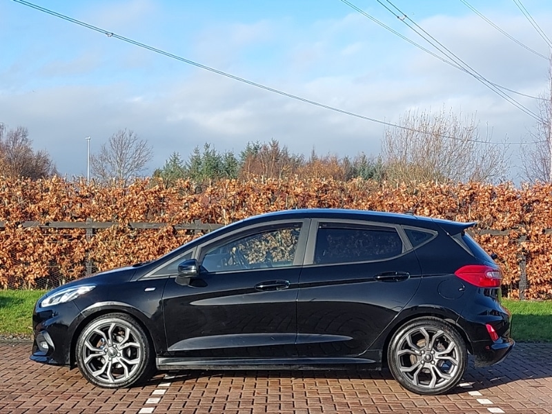 Used Ford Fiesta 2018 for sale - 76951825: Photo 4