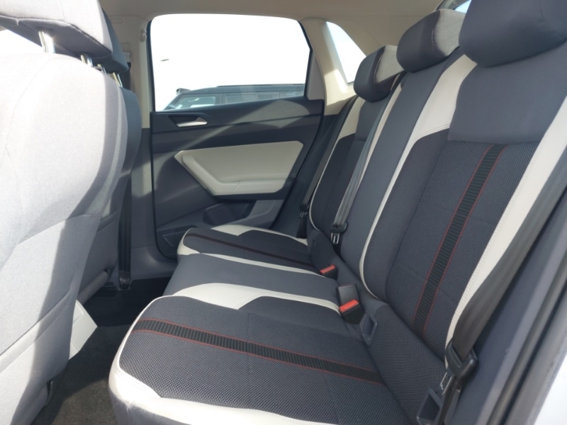 Used Volkswagen Polo 2018 for sale - 76414463: Photo 6