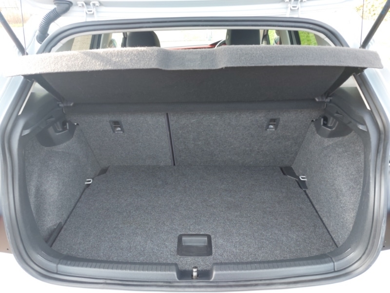 Used Volkswagen Polo 2018 for sale - 76414463: Photo 8