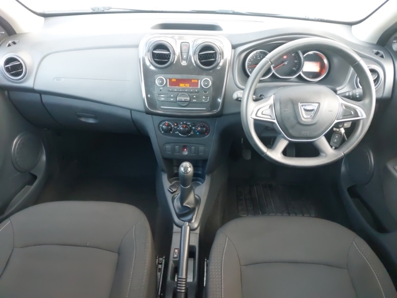 Used Dacia Sandero 2018 for sale - 76683783: Photo 2