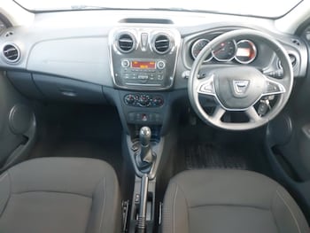 Used Dacia Sandero 2018 for sale - 76683783: Photo