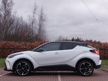 Used Toyota C-HR 2022 for sale - 77405380: Photo