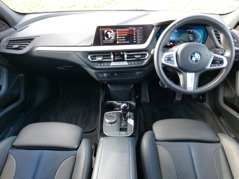 Used BMW 1 Series 2023 for sale - 78066112: Photo 2