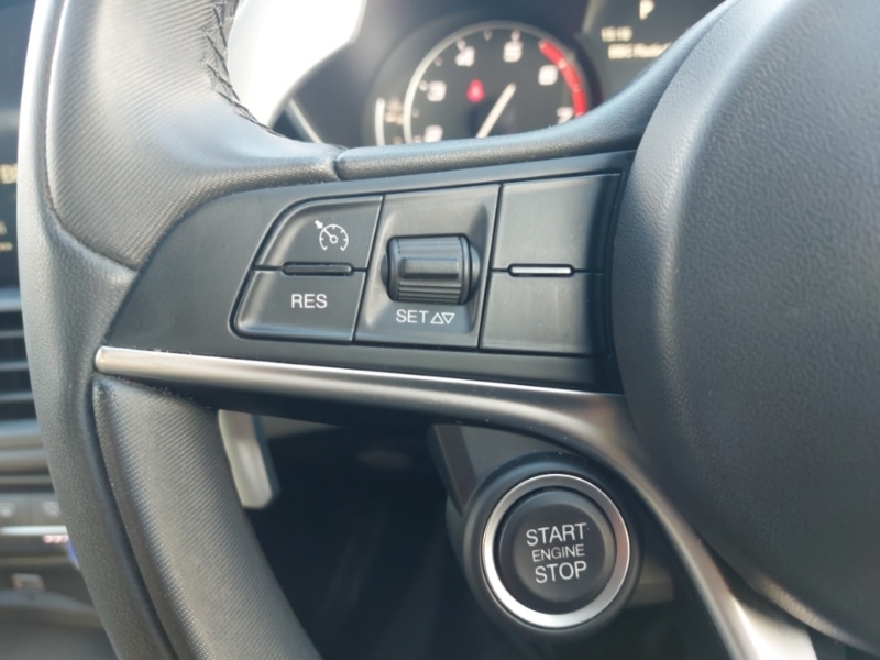 Used Alfa Romeo Giulia 2018 for sale - 78033347: Photo 13